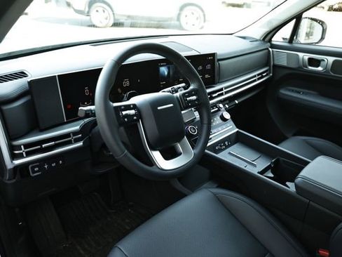 Used 2025 Hyundai Santa Fe SEL image 18