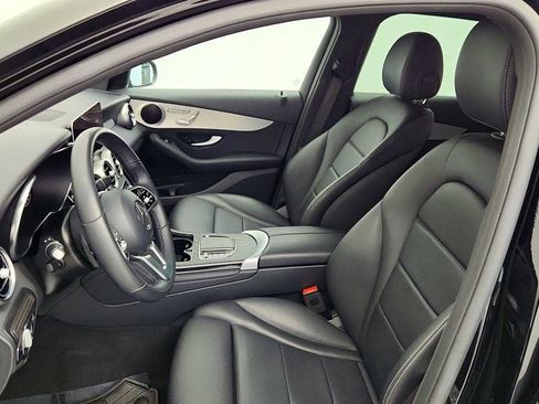 Used 2022 Mercedes-Benz GLC 300 GLC 300 SUV with 12.3'' Digita image 18