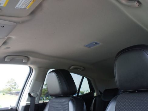 Used 2022 Buick Encore Preferred w/ Safety Package FWD image 6