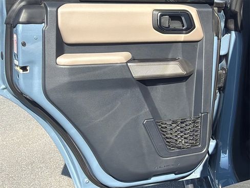 Used 2023 Ford Bronco Wildtrak image 20