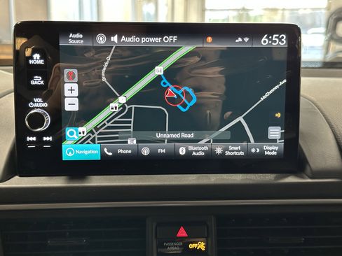 New 2025 Honda Pilot Touring image 18