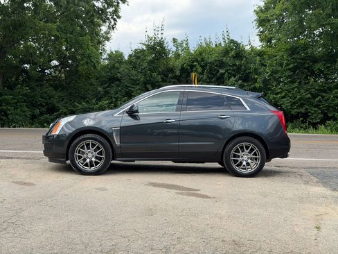 Used 2014 Cadillac SRX Luxury w/ LPO, Sports Edition Package FWD image 4