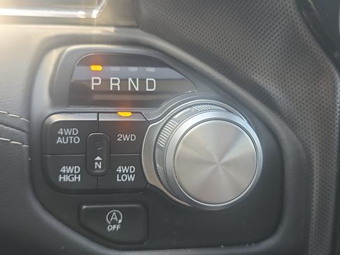 Used 2024 RAM 1500 Limited AWD/4WD image 21