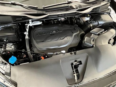 New 2026 Honda Odyssey Elite image 11