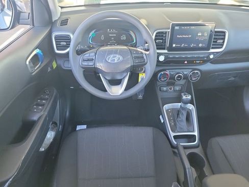New 2026 Hyundai Venue SE image 7
