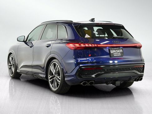 Used 2025 Audi SQ5 Premium Plus AWD/4WD image 3