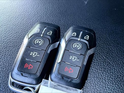 Used 2017 Ford F150 Lariat w/ Equipment Group 502A Luxury image 15