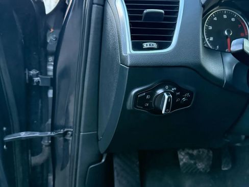 Used 2016 Audi Q5 2.0T Premium Plus w/ Technology Package image 32