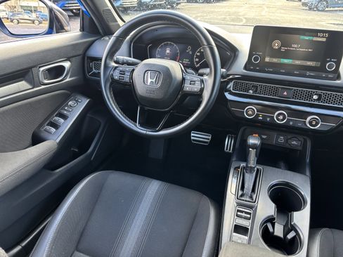 Used 2024 Honda Civic Sport image 13