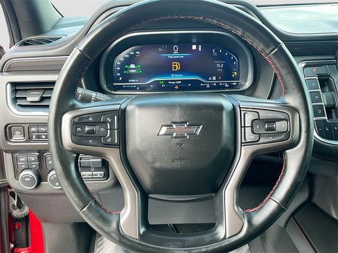 Used 2023 Chevrolet Suburban RST w/ Luxury Package image 11