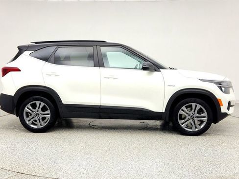 Used 2021 Kia Seltos S image 4