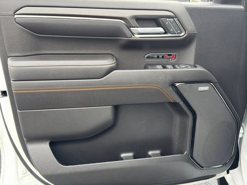Used 2022 GMC Sierra 1500 AT4 w/ AT4 Premium Package image 13