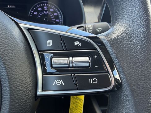 Certified 2023 Kia Forte LXS w/ LXS Technology Package FWD image 26