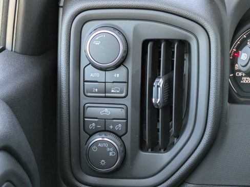 Used 2026 Chevrolet Silverado 1500 Custom w/ Turbomax Blackout Package AWD/4WD image 21