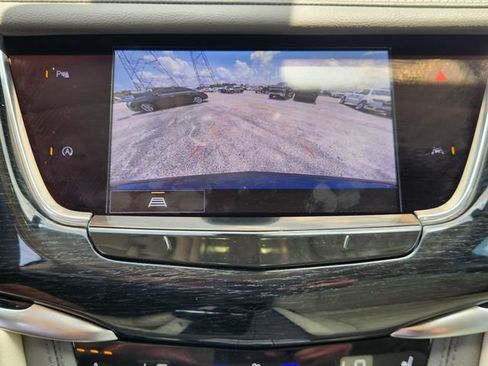 Used 2025 Cadillac XT6 Premium Luxury w/ LPO, Floor Liner Package FWD image 17