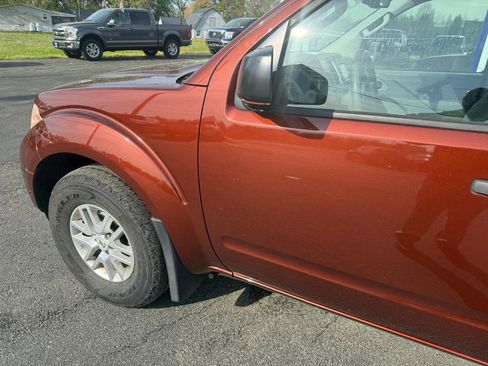 Used 2016 Nissan Frontier SV w/ SV Value Truck Package image 3