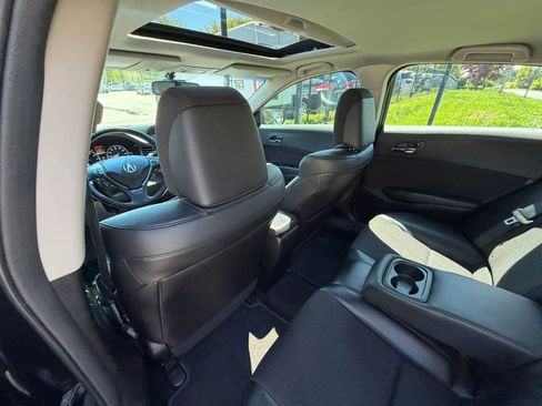 Used 2013 Acura ILX FWD image 18