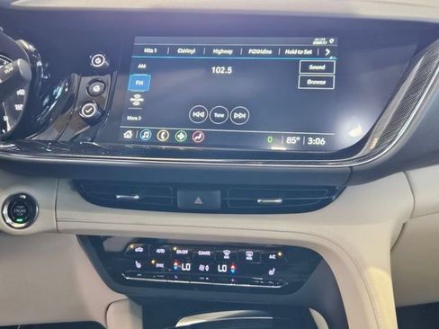 Certified 2023 Buick Envision Essence AWD/4WD image 9