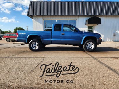 Used 2004 Dodge Dakota 4x4 Club Cab w/ Tire & Handling Group