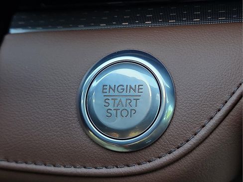 New 2026 Lincoln Nautilus Reserve AWD/4WD image 22