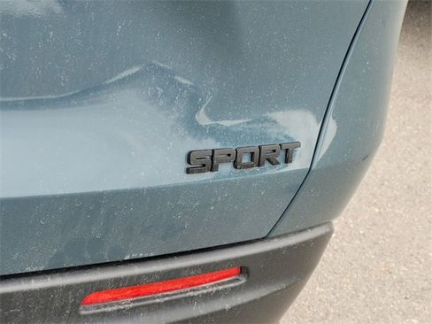 Certified 2024 Honda HR-V Sport image 10