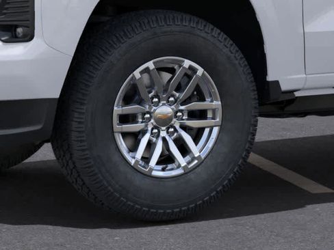 New 2025 Chevrolet Colorado LT w/ LT Convenience Package image 9