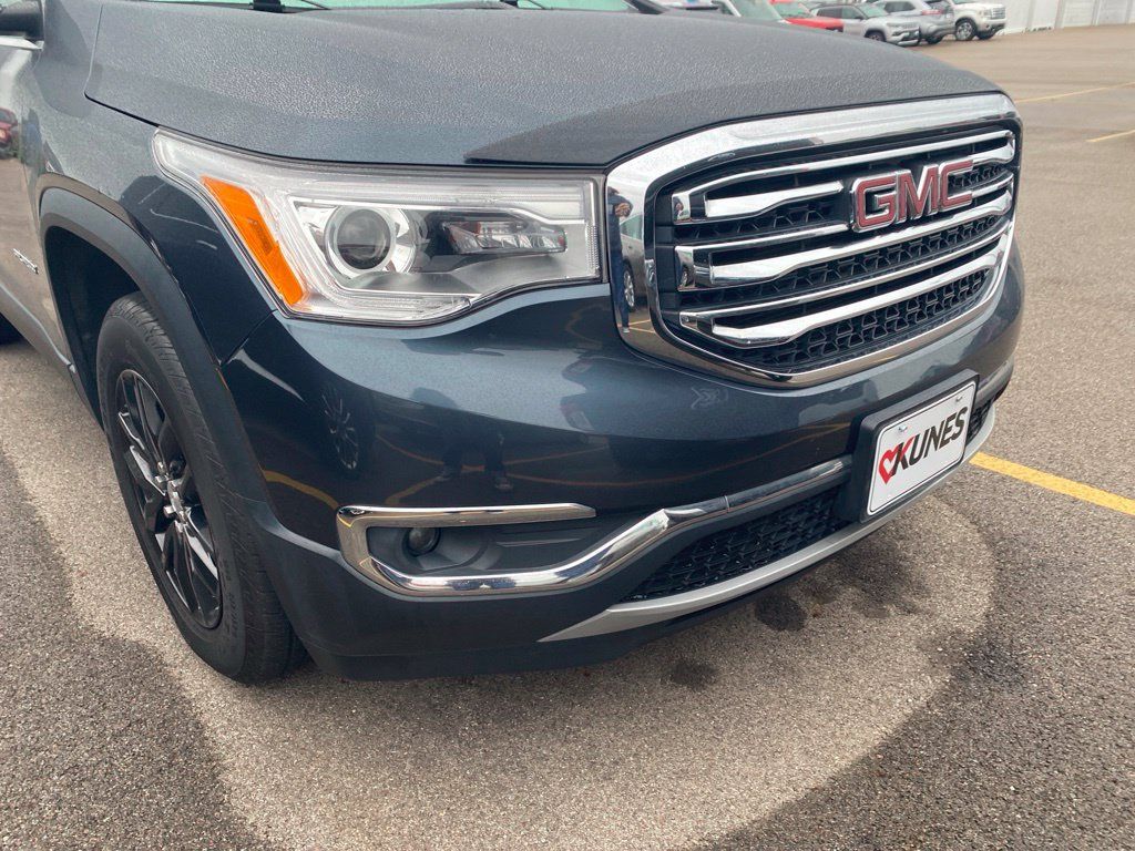 Used 2019 GMC Acadia SLT w/ LPO, Floor Liner Package AWD/4WD image 4