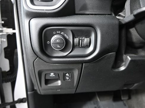 Used 2020 RAM 1500 Laramie AWD/4WD image 24