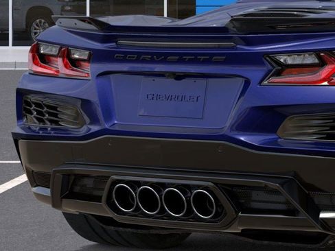 New 2026 Chevrolet Corvette Z06 w/ Stealth Interior Trim Package RWD image 15