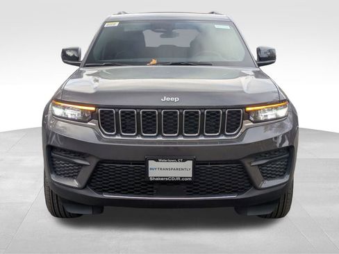 New 2025 Jeep Grand Cherokee Laredo X image 8