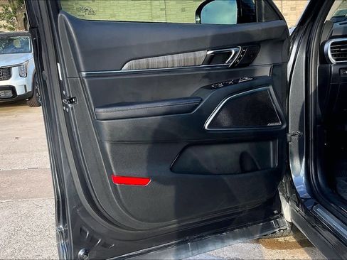 Certified 2024 Kia Telluride SX image 26