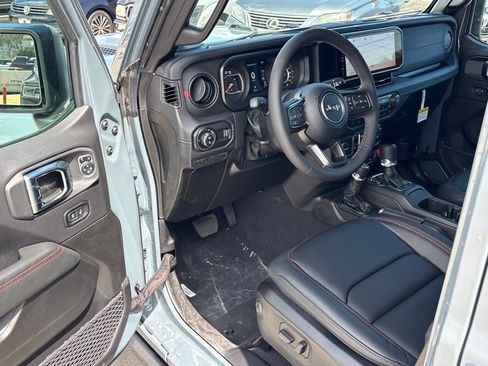 New 2026 Jeep Gladiator Rubicon AWD/4WD image 10