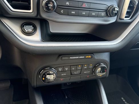 Used 2023 Ford Bronco Sport Big Bend w/ Convenience Package AWD/4WD image 28