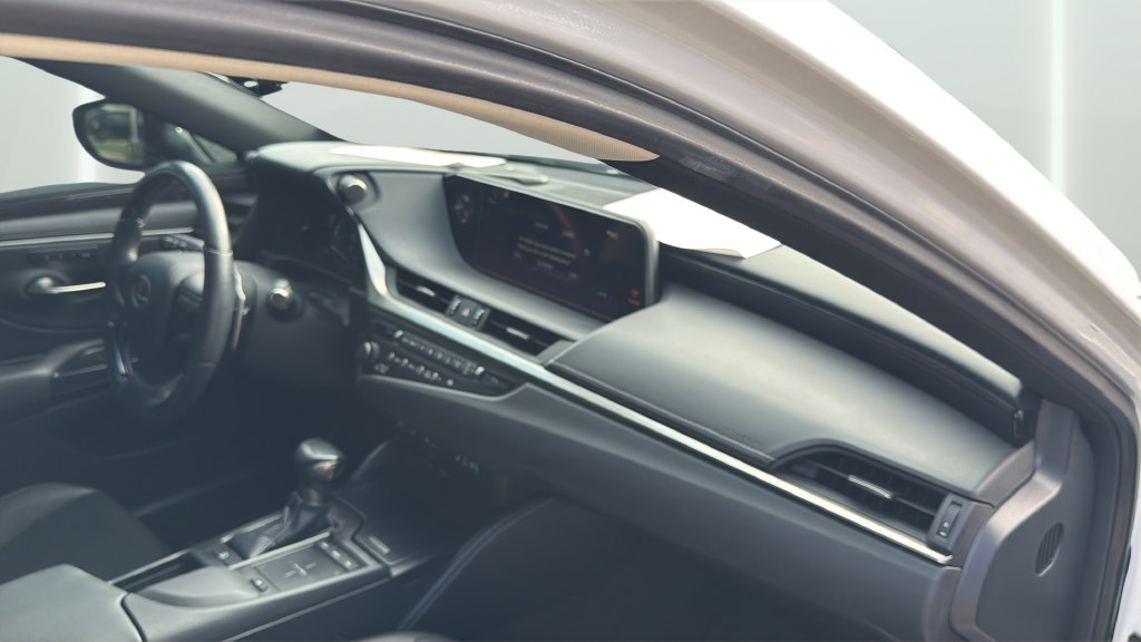 Used 2019 Lexus ES 350 FWD image 25