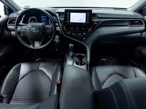 Used 2023 Toyota Camry SE image 21
