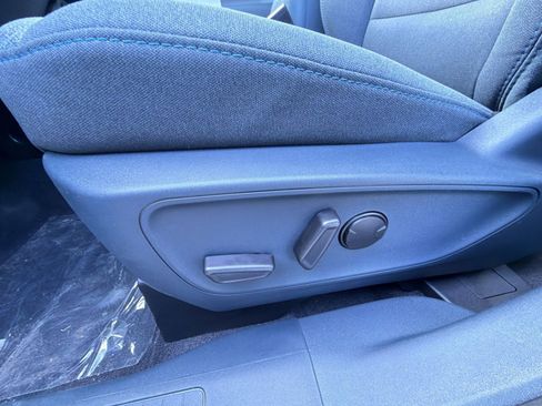 New 2026 Ford Maverick XLT w/ XLT Luxury Package FWD image 28
