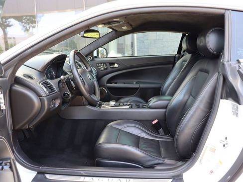 Used 2014 Jaguar XKR R image 28