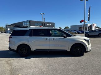 New 2026 Kia Carnival SX Prestige video 2