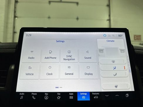 Used 2024 Ford Expedition XLT image 31