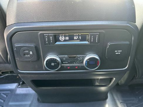 Used 2021 Ford Expedition Max Limited image 25