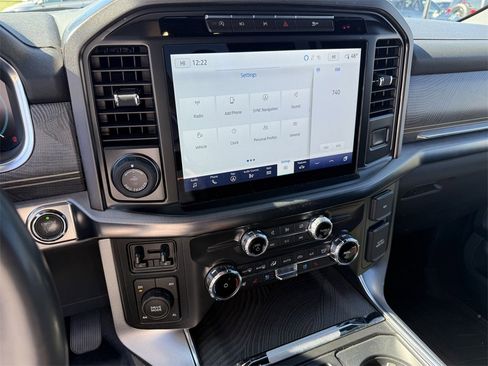 Used 2022 Ford F150 Platinum w/ Equipment Group 701A High image 16