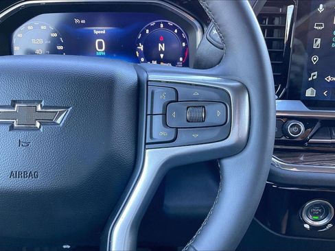 Used 2024 Chevrolet Silverado 1500 RST w/ Z71 Off-Road Package image 23