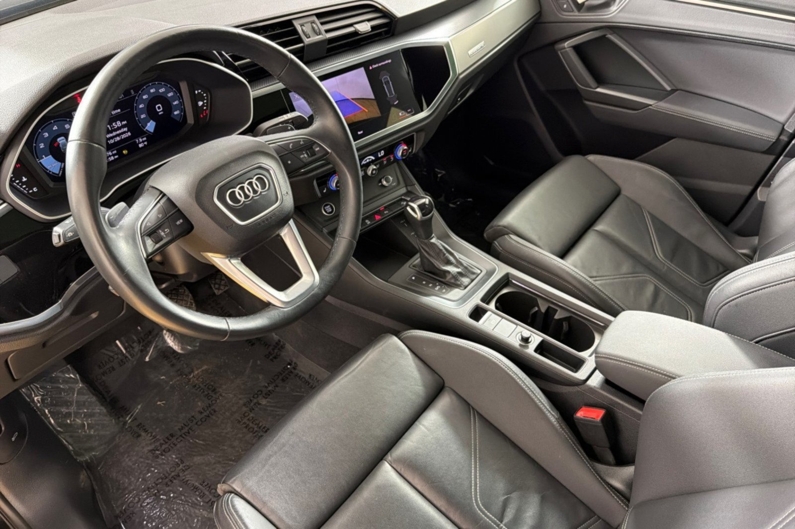 Used 2023 Audi Q3 2.0T Premium w/ Black Optic Sport Package AWD/4WD image 9