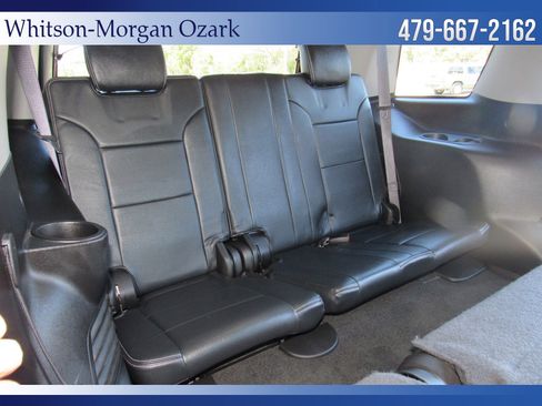 Used 2017 GMC Yukon SLE w/ SLE Value Package image 25