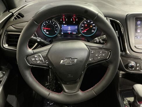 Used 2023 Chevrolet Equinox RS image 24