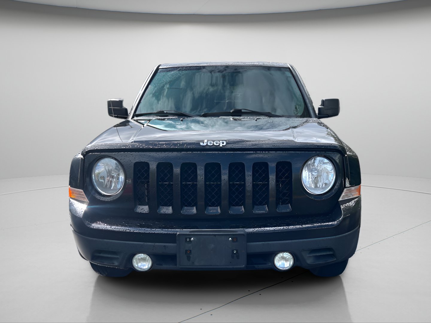 Used 2015 Jeep Patriot Sport w/ Power Value Group FWD image 4