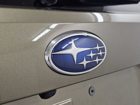 Used 2024 Subaru Forester Premium AWD/4WD image 30