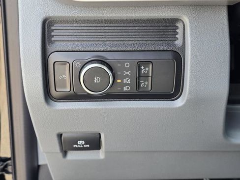 New 2025 Ford F250 XL w/ 360-Degree Camera Package image 20