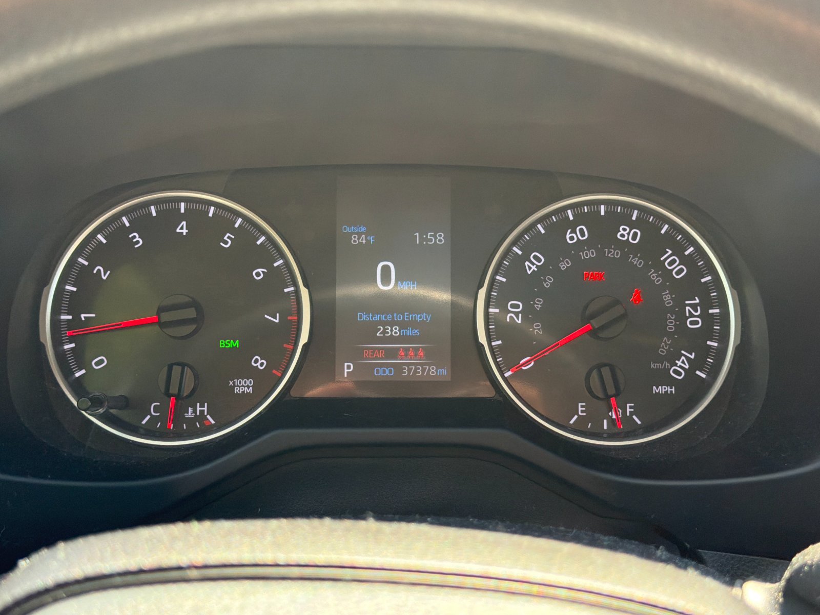 Used 2022 Toyota RAV4 XLE w/ Convenience Package FWD image 17