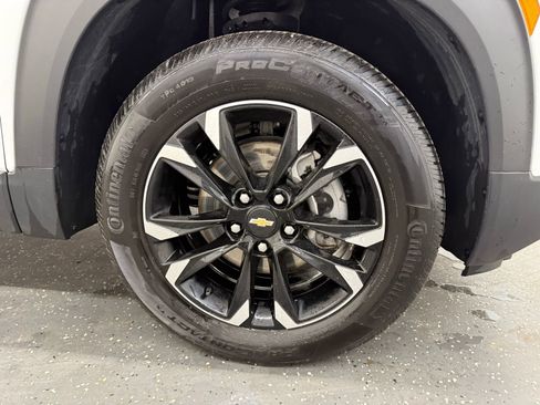 Used 2023 Chevrolet TrailBlazer LT w/ Convenience Package image 21